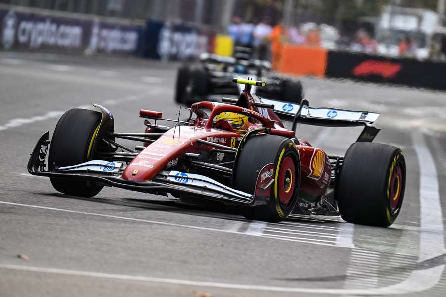 Hamilton brilla en la segunda sesión de libres del GP de Azerbaiyán