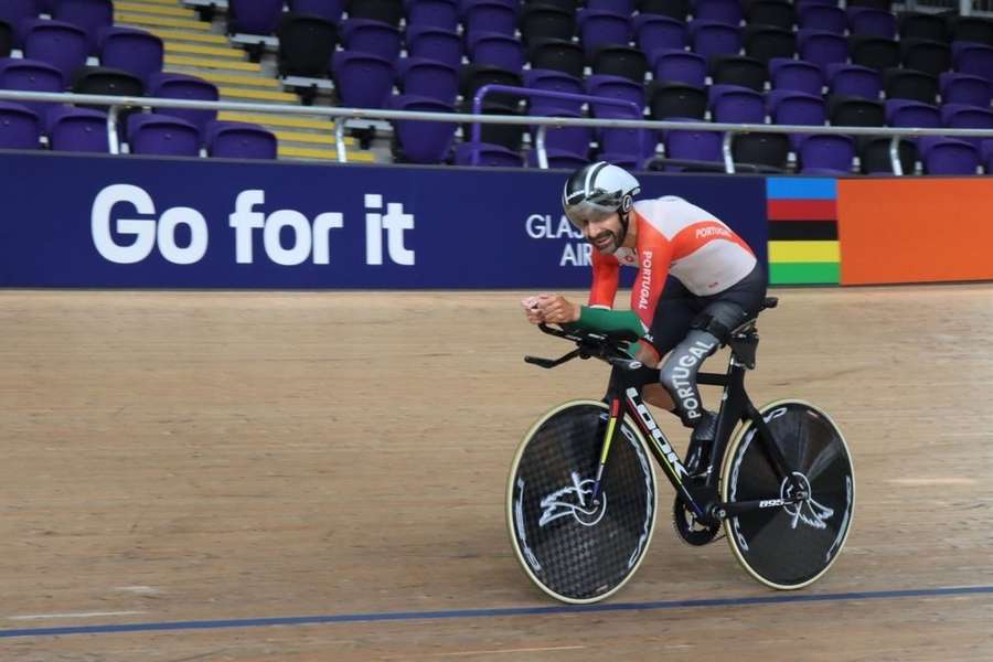 Telmo Pinão está a competir em Paris