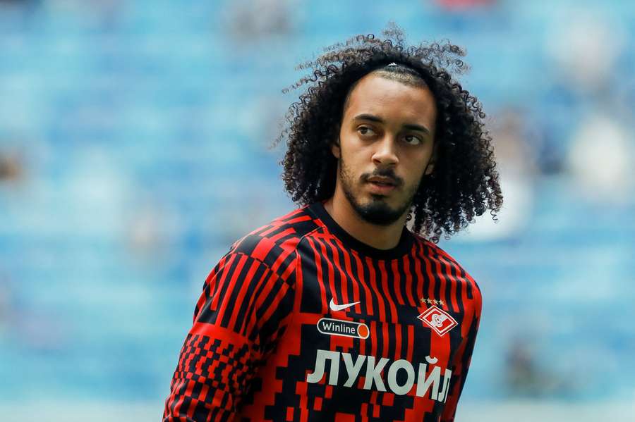 Tomás Tavares pode regressar ao futebol português