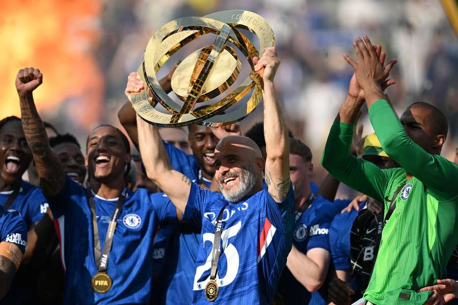 Maresca posts message to "family and friends" after stunning first Chelsea season Maresca posts message to "family and friends" after stunning first Chelsea season