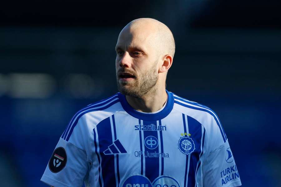 Teemu Pukki opened the scoring for HJK in their 4-0 win