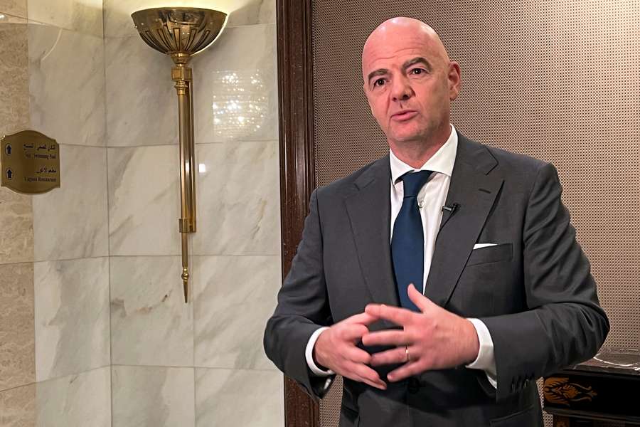 Gianni Infantino, presidente da FIFA, também homenageou Zagallo