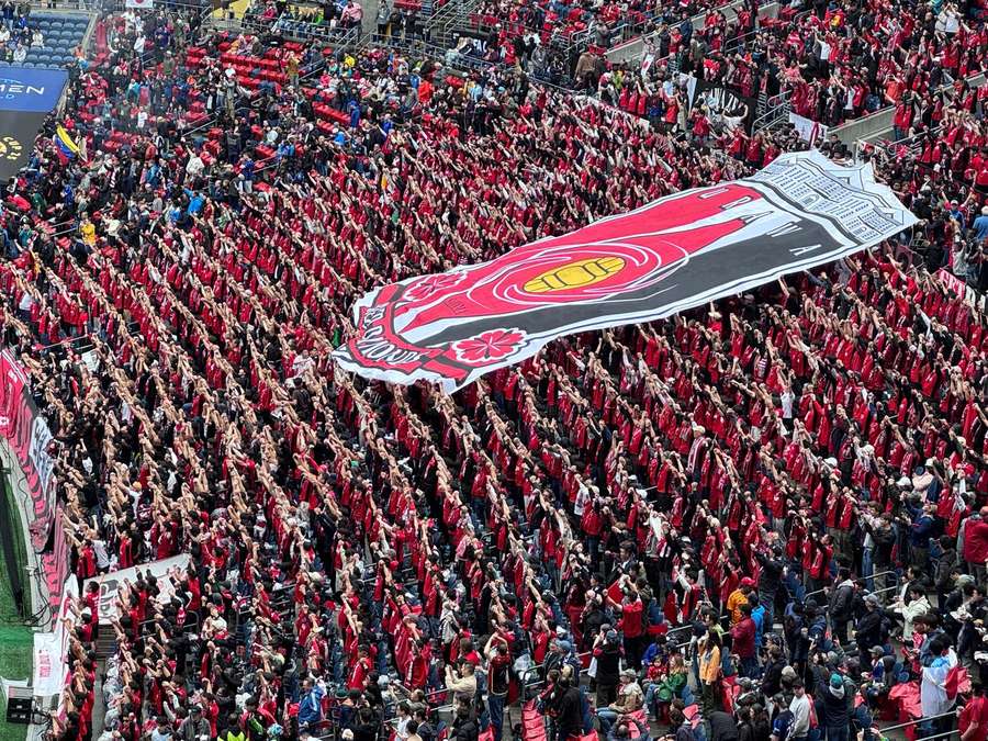 I tifosi dell'Urawa I tifosi dell'Urawa