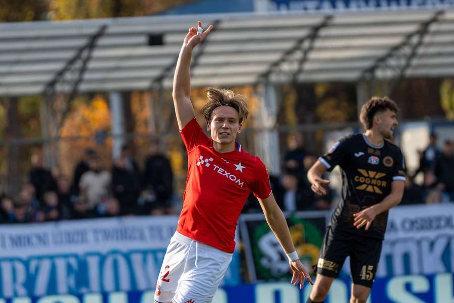 Baník Ostrava má zájem o polského beka Jakuba Krzyzanowského. Baník Ostrava má zájem o polského beka Jakuba Krzyzanowského.