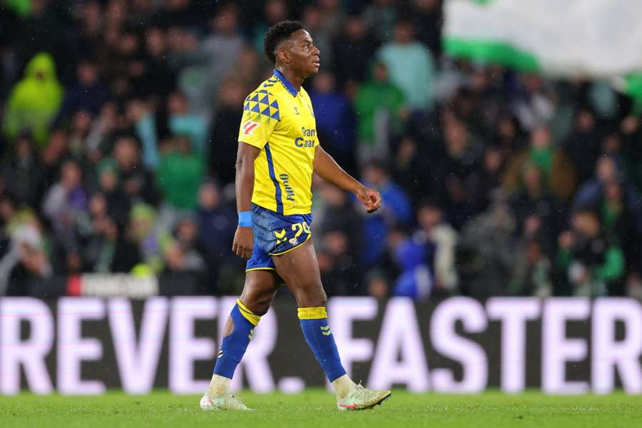 Essugo também vai jogar no Chelsea