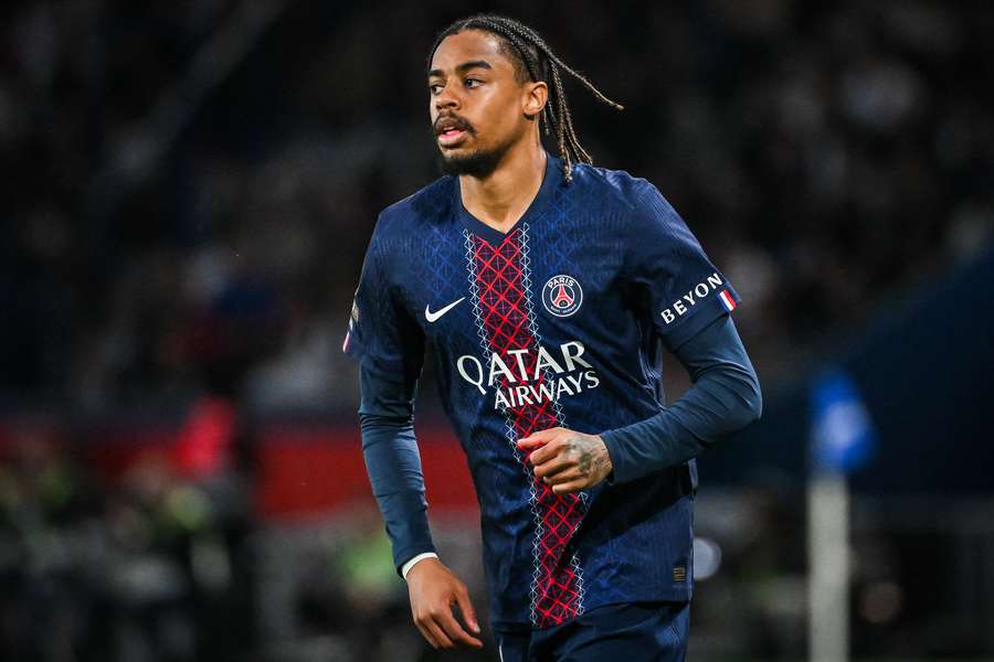 Liverpool se přiblížil zisku Barcoly. Liverpool se přiblížil zisku Barcoly.