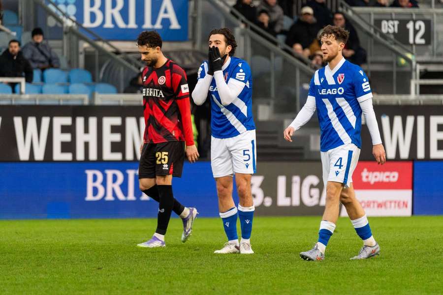 Cottbus verpasste in Blau die vorzeitige Herbstmeisterschaft Cottbus verpasste in Blau die vorzeitige Herbstmeisterschaft