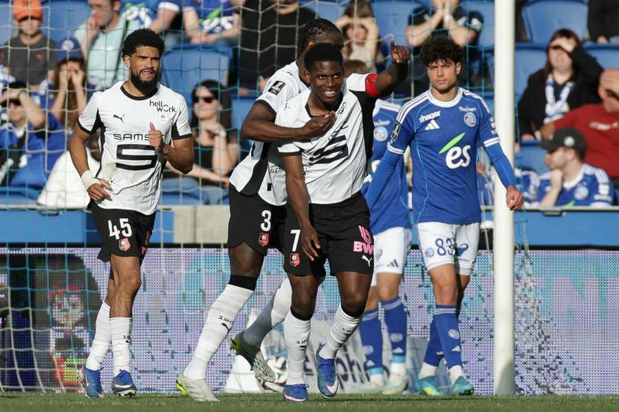 Breel Embolo celebrates his goal for Rennes