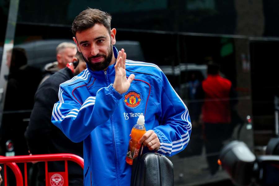 Bruno Fernandes de la Manchester United ajunge la Stadionul Comunitar Gtech
