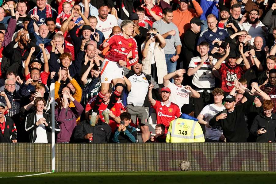 Garnacho celebra el gol anotado.