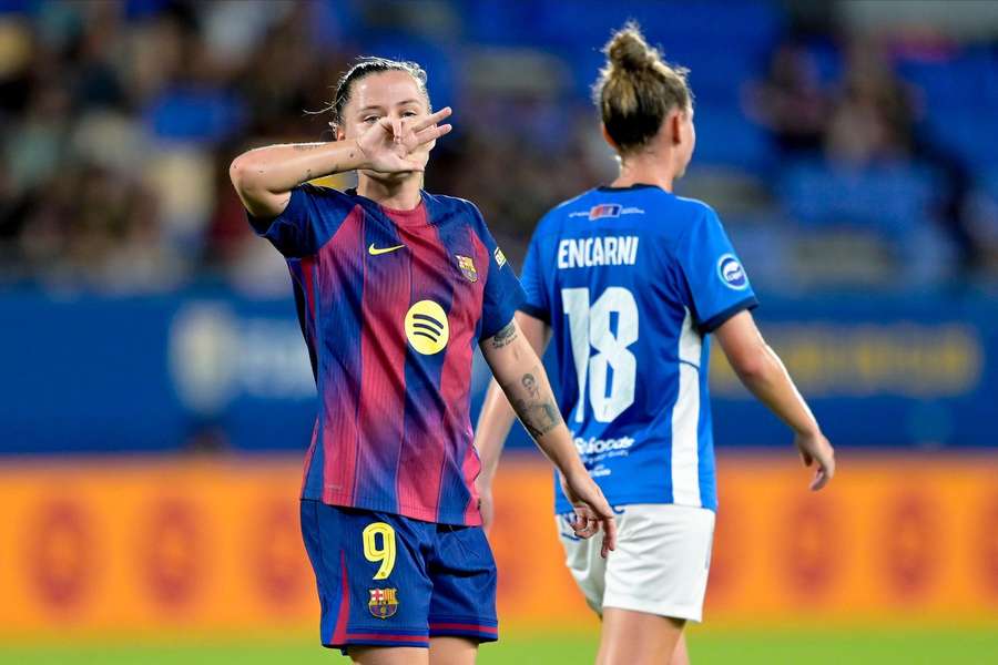 Claudia Pina celebra uno de sus goles Claudia Pina celebra uno de sus goles