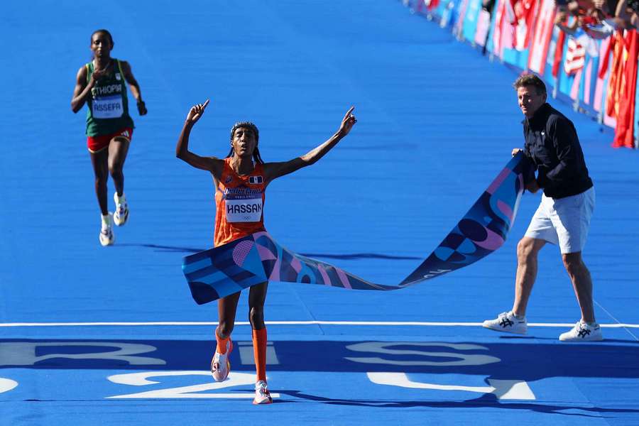 Sifan Hassan pakte tweemaal brons en éénmaal goud in Parijs