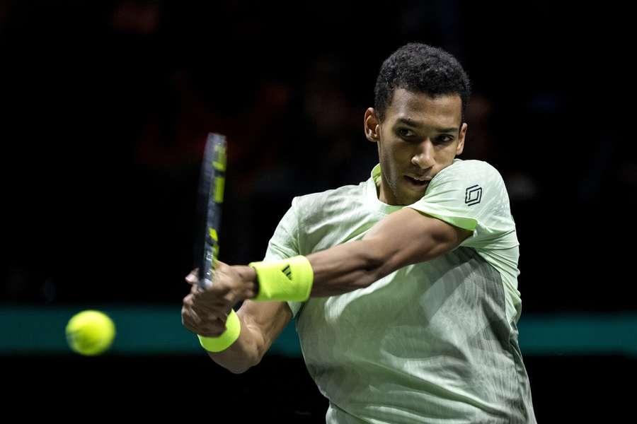 Felix Auger-Aliassime esteve em court durante apenas 2 horas e 4 minutos em Nova Iorque