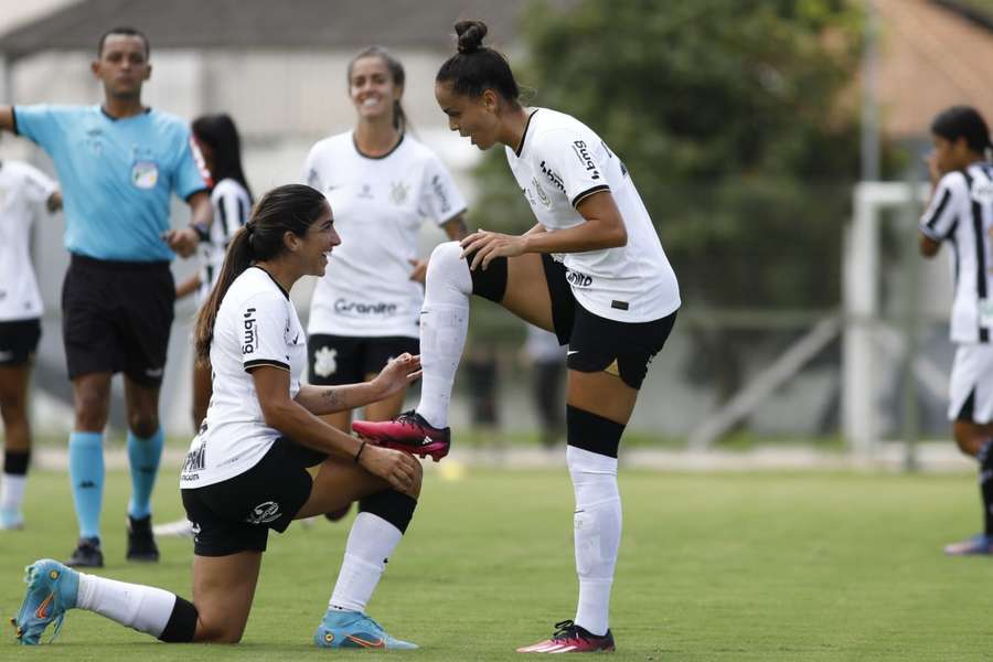 Corinthians não perdoou fragilidade do Ceará