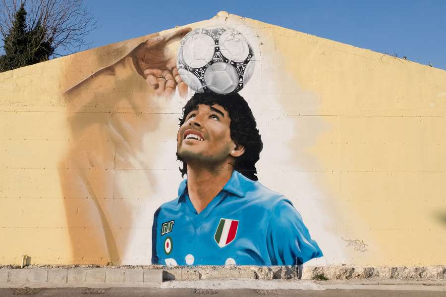 Un murales di Diego Armando Maradona