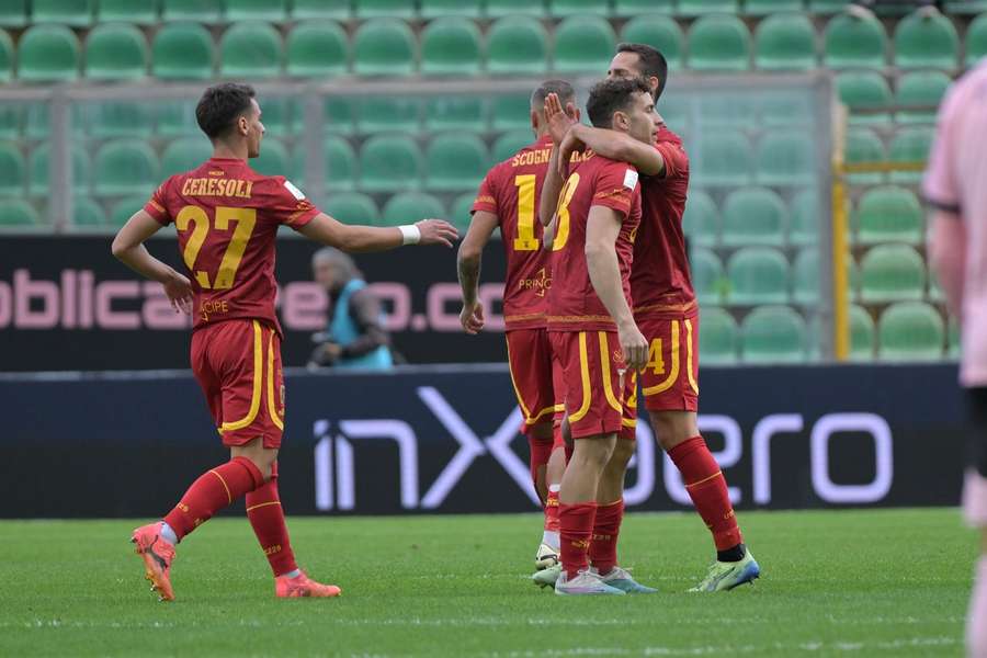 L'esultanza allo 0-1 di Biasci