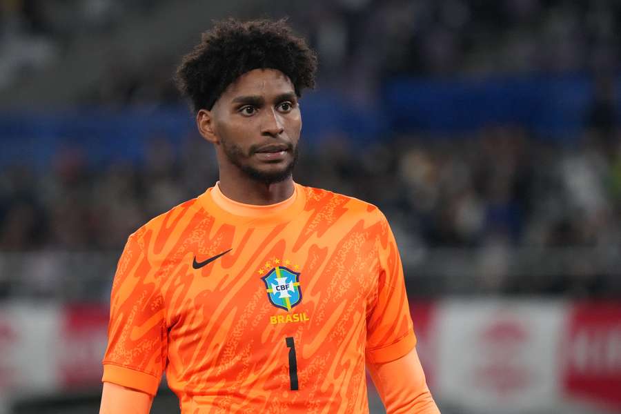 Hugo Souza retorna à Seleção Brasileira com lesão de Alisson Hugo Souza retorna à Seleção Brasileira com lesão de Alisson