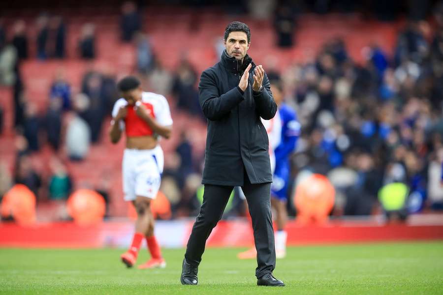 Arsenal manager Mikel Arteta applauds the club's supporters