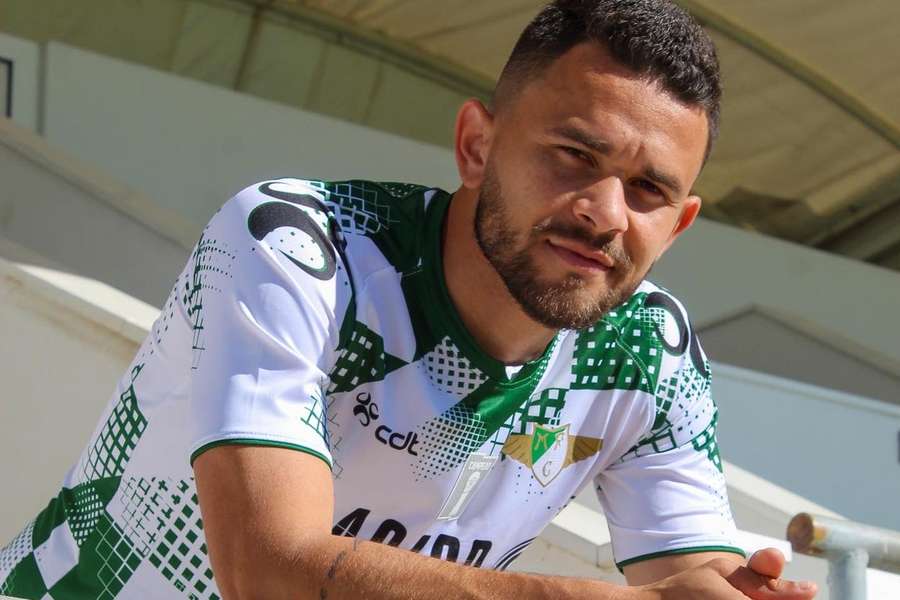 Matheus Aiás chega do Racing de Santander, de Espanha