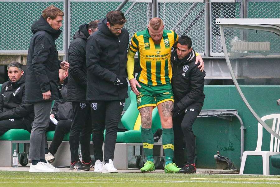 Verheydt liep de blessure op in de met 3-0 verloren oefenwedstrijd tegen Sparta