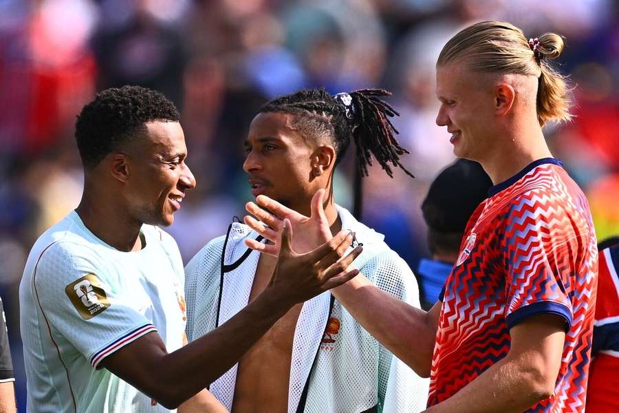 Mbappé, Olise, e Haaland, dopo la sfida tra Francia e Norvegia