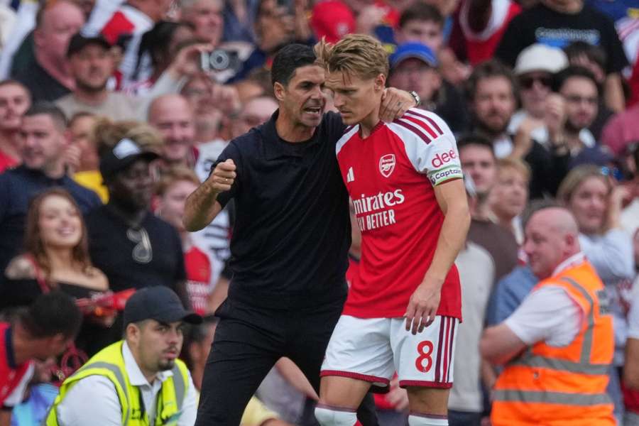 Arsenal's manager Mikel Arteta talks to Martin Odegaard Arsenal's manager Mikel Arteta talks to Martin Odegaard