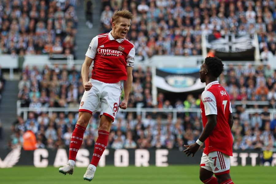 Martin Ødegaard fejrer Arsenal's føringsmål på St. James' Park 