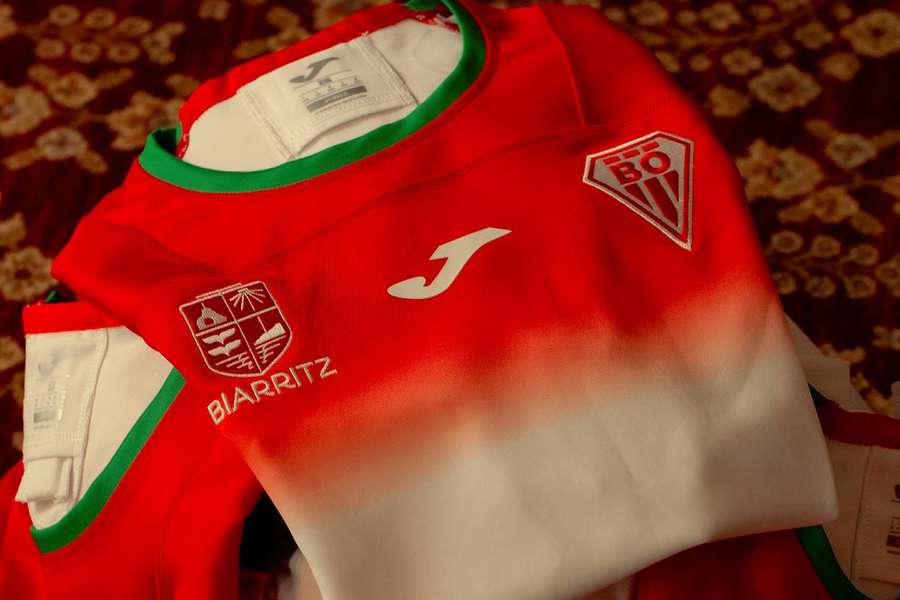 Le maillot domicile du BO Le maillot domicile du BO