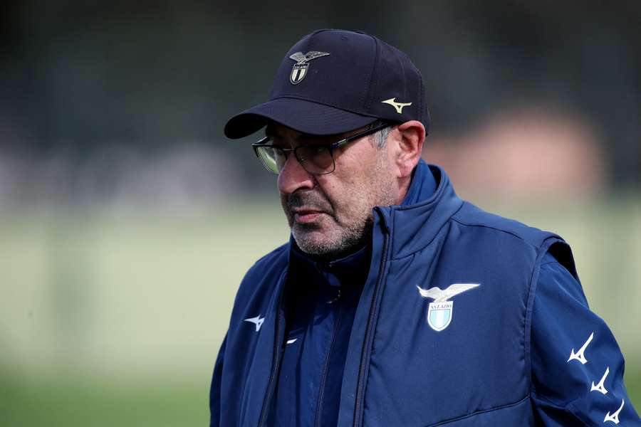 Sarri sa po vyše ročnej prestávke vracia do práce. 