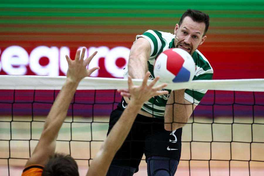 Sporting derrotou o Castêlo da Maia