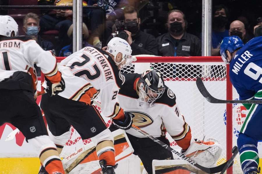 Liga NHL: Szósta z rzędu porażka Ducks