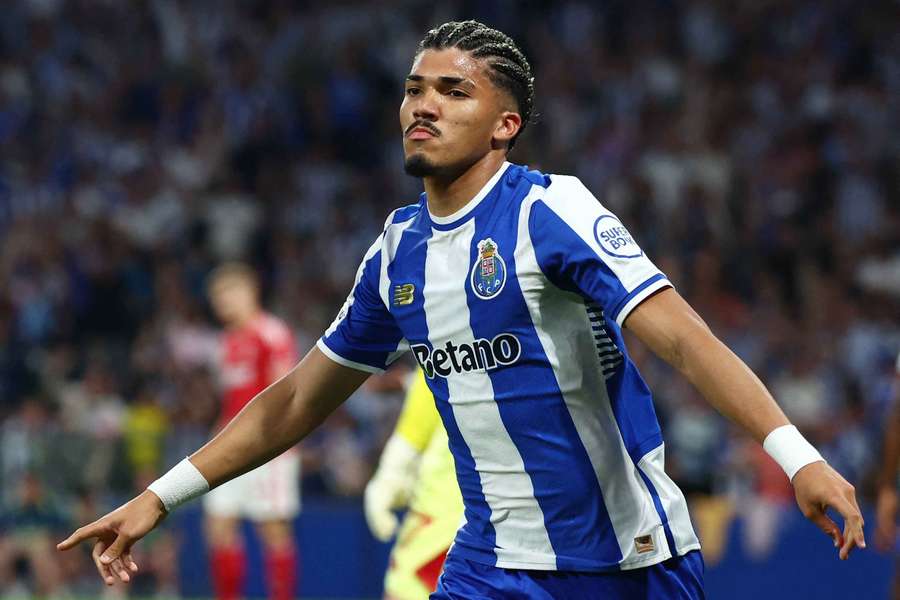 William Gomes inaugurou o marcador