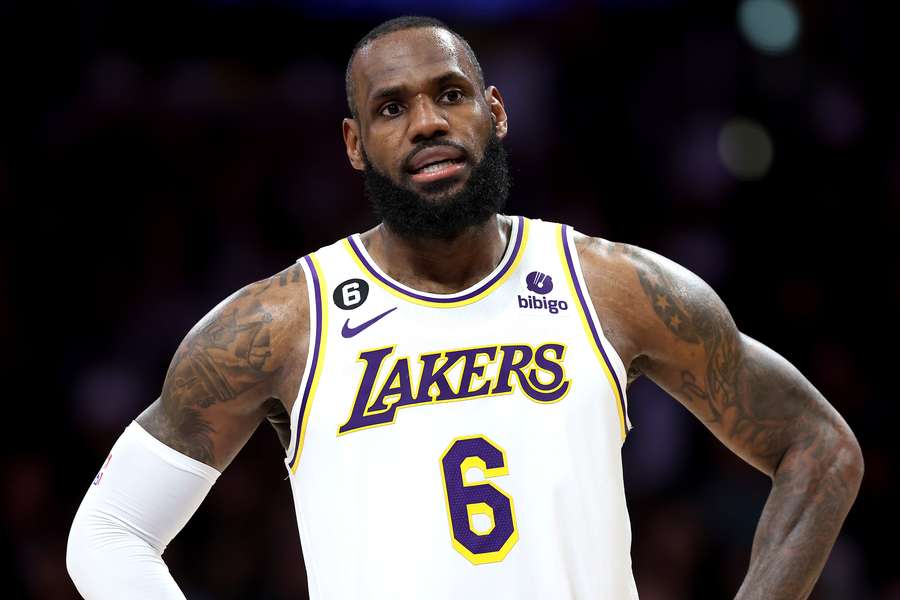 LeBron James wygrał ze swoimi Lakers po powrocie do Cleveland