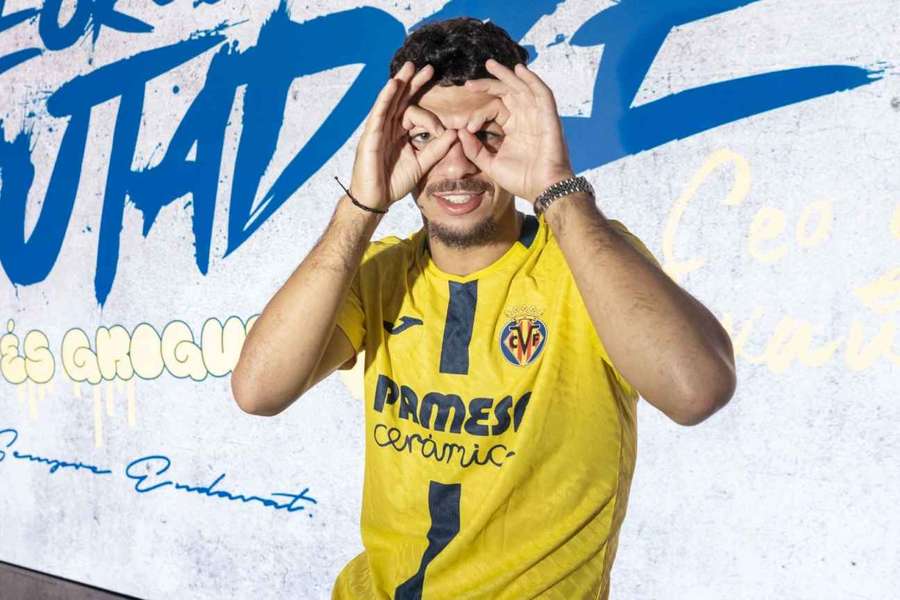 Mikautadze se incorpora al Villarreal Mikautadze se incorpora al Villarreal