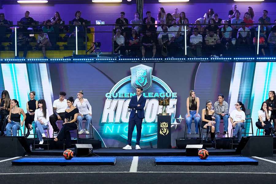 La Queens League arrancó con una espectacular Kickoff Night