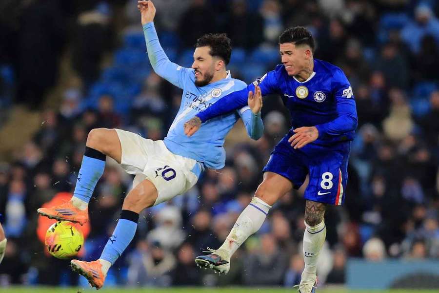 În cel mai recent duel direct din Premier League, Manchester City a învins-o pe Chelsea cu 3-0 pe Stamford Bridge