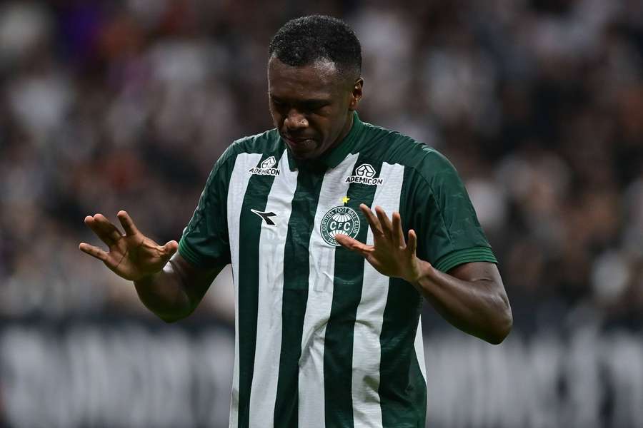 Jacy sofreu concussão em Corinthians x Coritiba