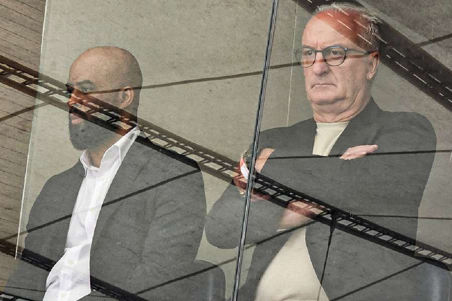 Dorival con Fabinho Soldado, directivo de fútbol del Corinthians.