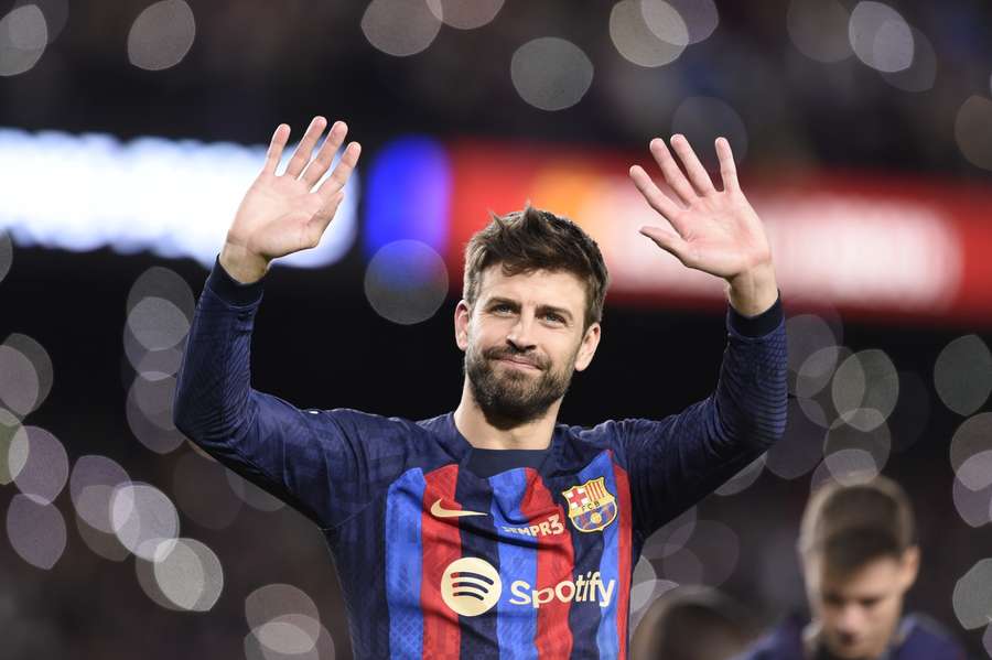 Gerard Piqué neemt afscheid van het publiek van FC Barcelona