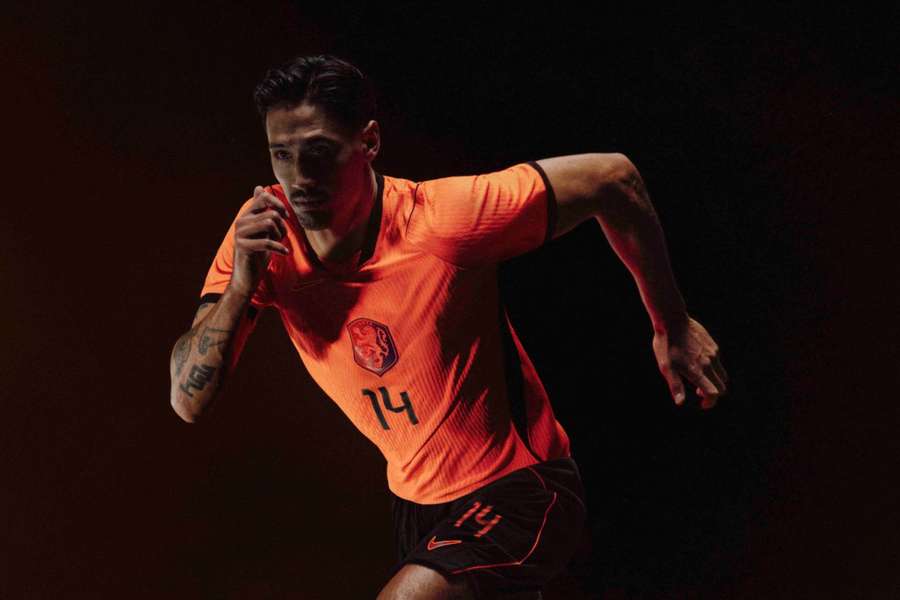 Tijjani Reijnders rocks the new Netherlands home kit