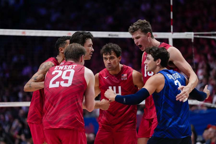 Reprezentacja USA pokonała Włochy, w półfinale LN zmierzy się z Japonią Reprezentacja USA pokonała Włochy, w półfinale LN zmierzy się z Japonią