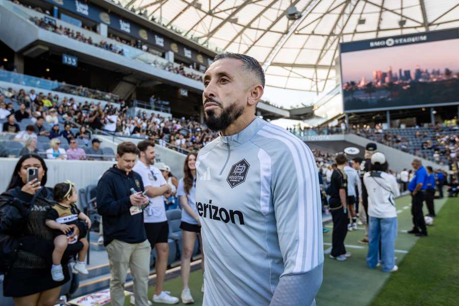 Herrera joga no Houston Dynamo Herrera joga no Houston Dynamo