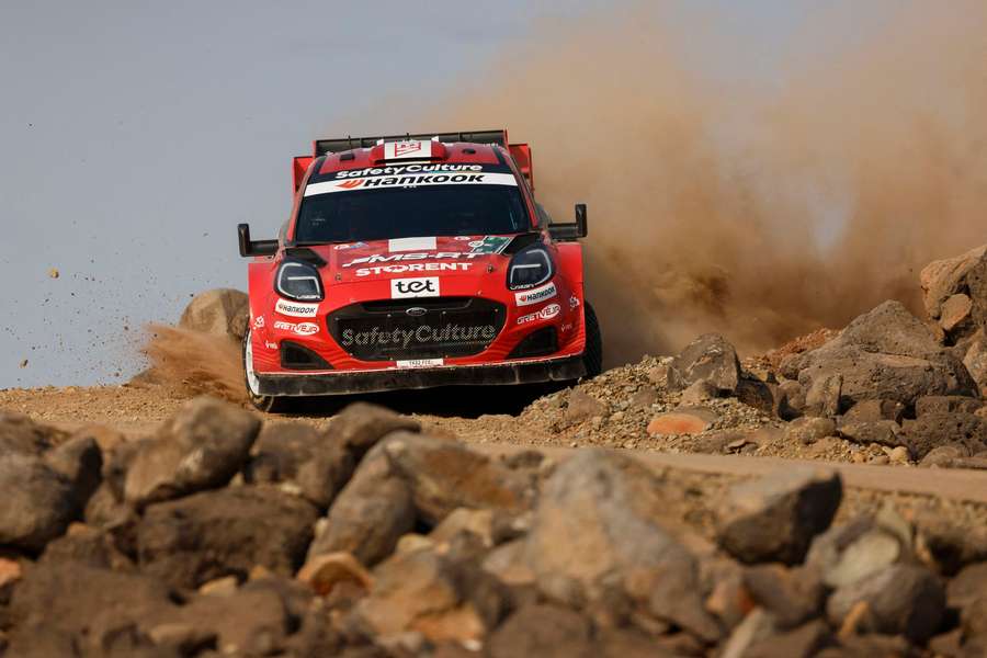 Sesks recupera liderança