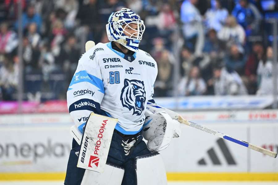 Liberecký gólman Petr Kváča.