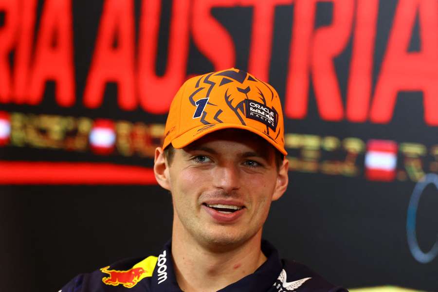 Verstappen nebol spokojný s komentármi svojho soka.