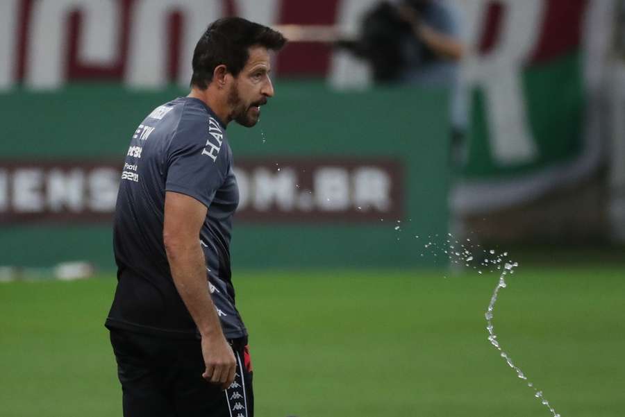 Ramon Menezes, técnico interino do Brasil