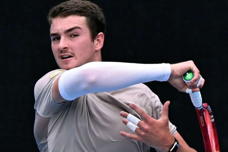 João estreia na temporada direto no Grand Slam