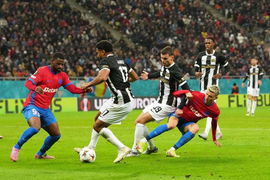 FCSB pierde categoric duelul de pe teren propriu cu Young Boys, în etapa 2 din Europa League