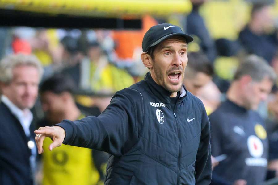 Julian Schuster und der SC Freiburg könnten Geschichte schreiben.