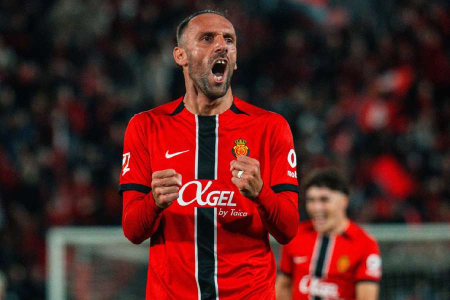 Muriqi, goleador del partido Muriqi, goleador del partido